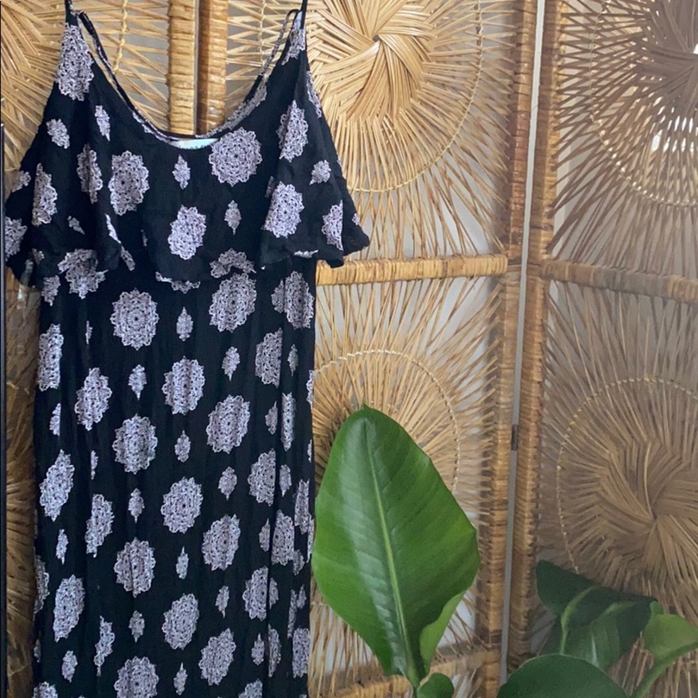 Ruffle top mandala dress